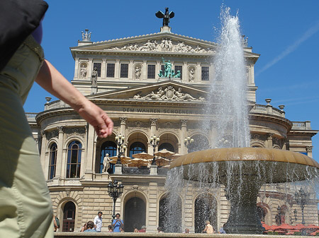 Fotos Alte Oper mit Brunnen | Frankfurt am Main