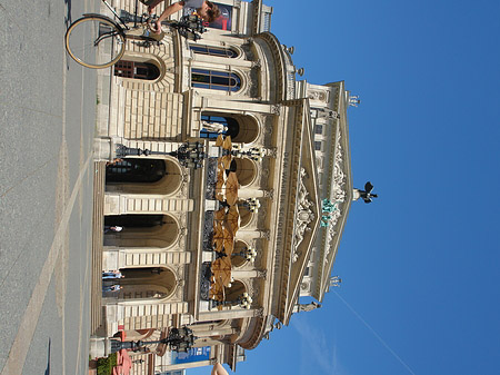 Alte Oper mit Opernplatz