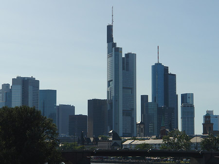 Foto Commerzbank mit Maintower