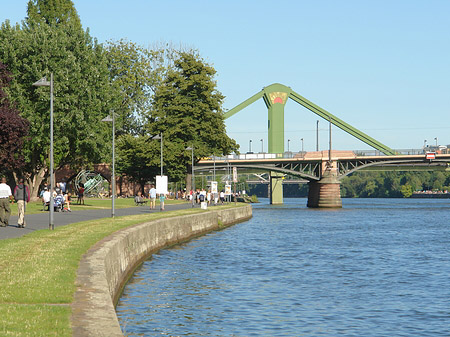 Foto Ignatz-Bubis-Brücke - Frankfurt am Main